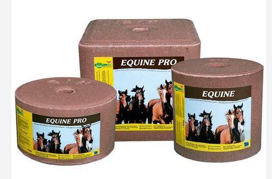 Mineralni lizalni kamen za konje Equine Pro, 3 kg