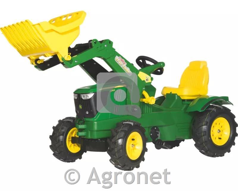 Traktor John Deere 6210R z gumijastimi kolesi in nakladalcem